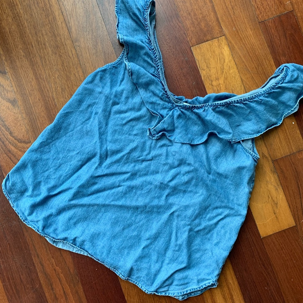 GAP Tencel Ruffle Tank Top - Picture 2 of 4
